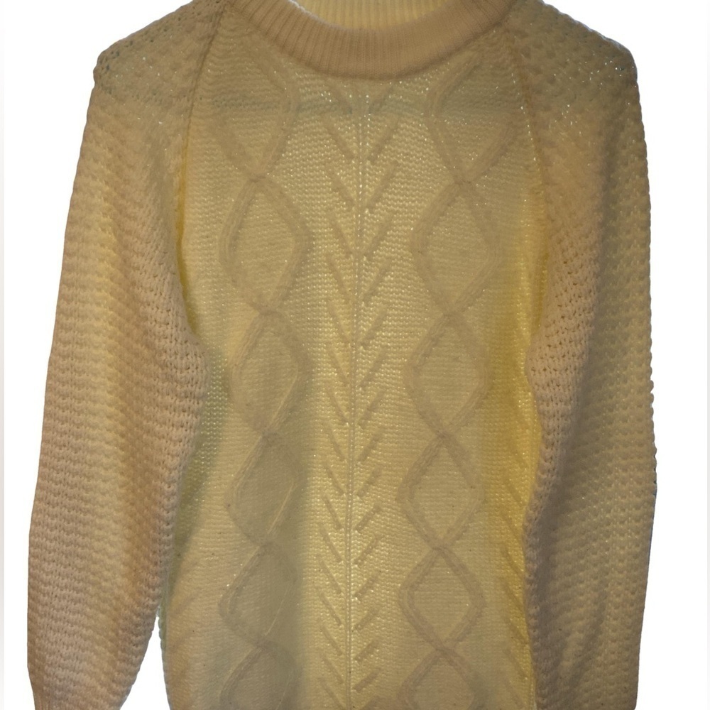 Vintage Lucerene Cable Knit Sweater Size Small